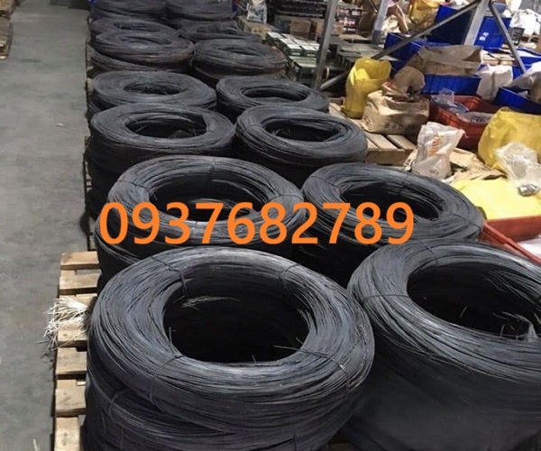 Dây thép đen (hay dây kẽm đen, kẽm buộc) dày 1mm 1.5mm 2mm 2.5mm Dây thép đen (hay dây kẽm đen, kẽm buộc) dày 1mm 1.5mm 2mm 2.5mm